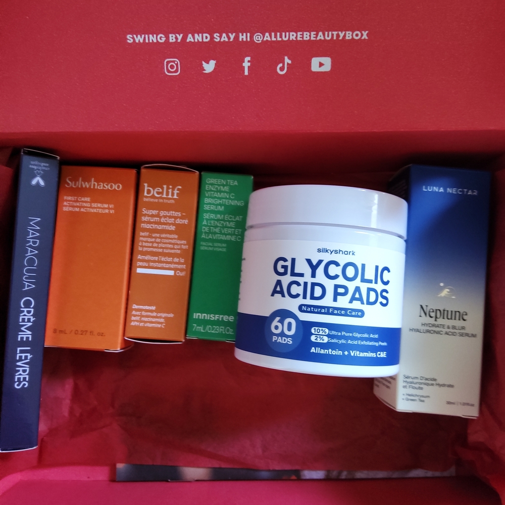 Belif Niacinamide, Sulwhasoo Serum, Neptune Hyaluronic, Maracuja Lip, Glycolic